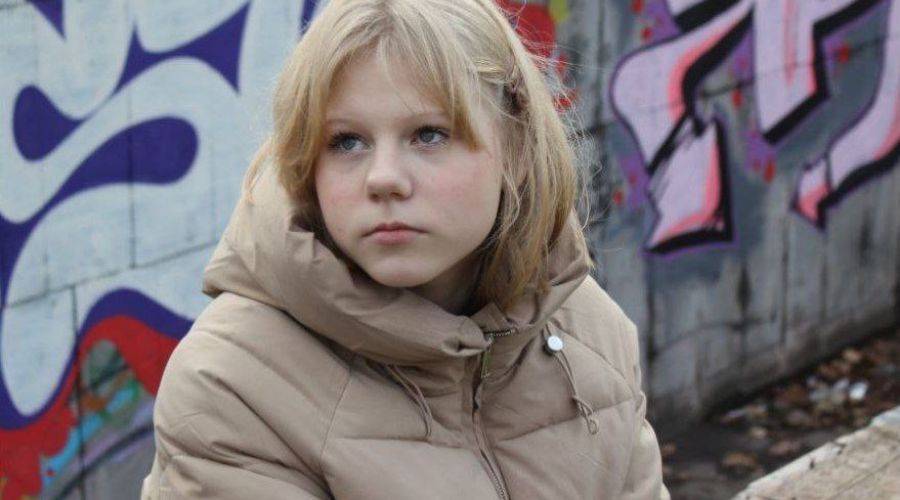 klub-superknigi--misce-de-pidlitki-znahodyat-druziv